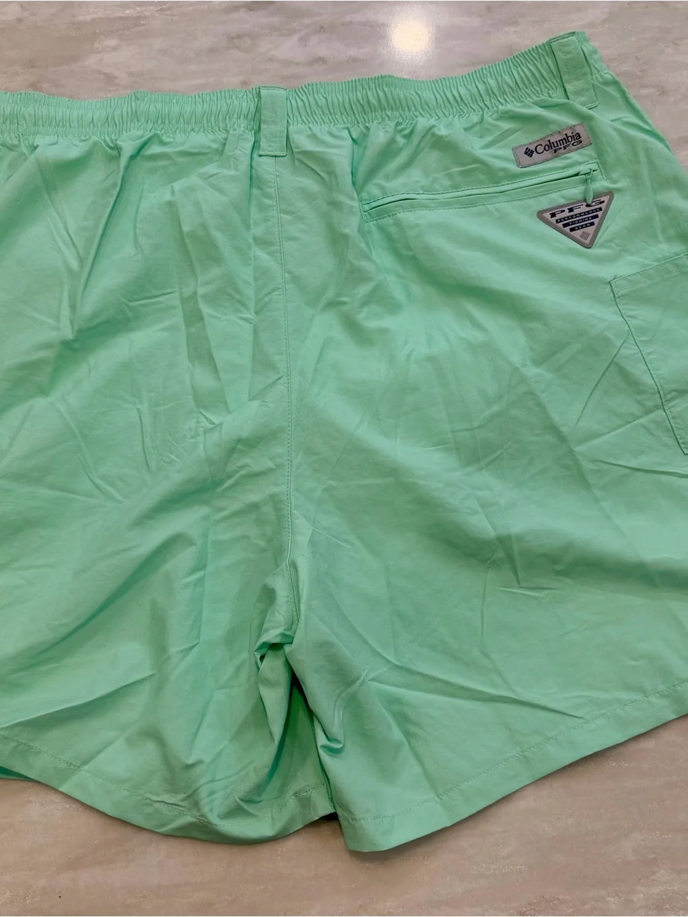 Men’s Large Swimsuit UPF 50 Sun Protective Shorts - Mint - 6in Inseam